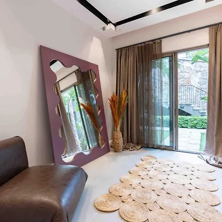 호텔 Caresse, A Luxury Collection Residences 4+1 *