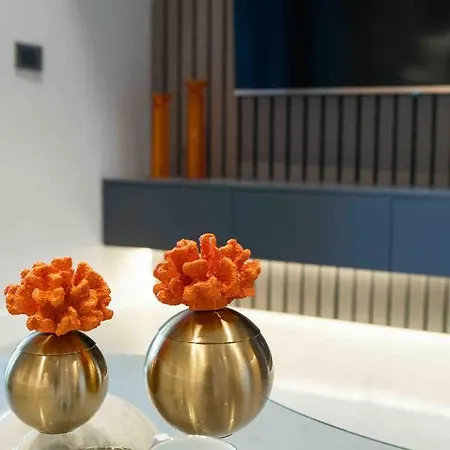 Caresse, A Luxury Collection Residences 4+1 호텔