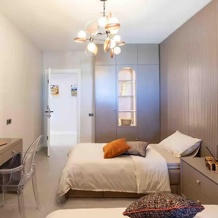 Caresse, A Luxury Collection Residences 4+1 호텔